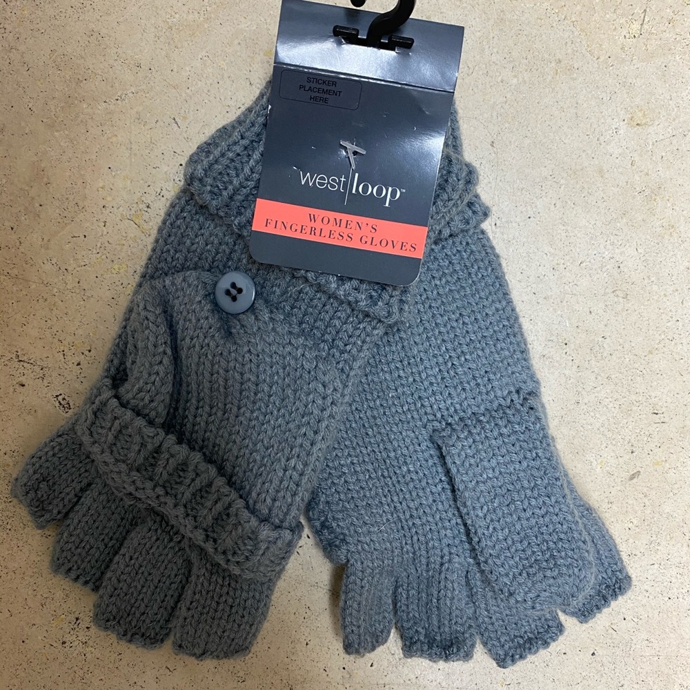 Women’s fingerless gloves
